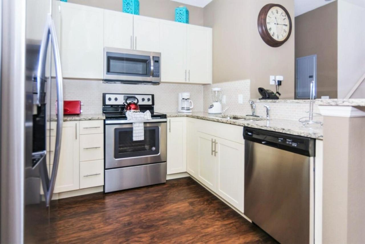Cozy Four Bedrooms Townhouse At West Lucaya Village Resort 8924 키시미 외부 사진